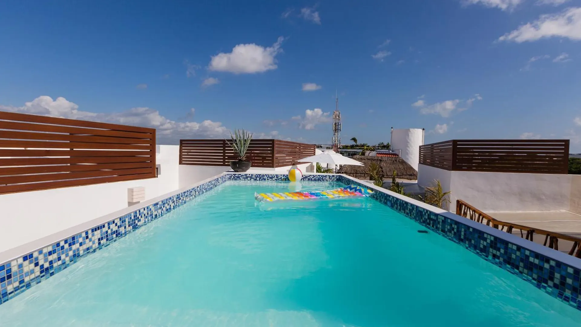 Best Apartments And Penthouses With Jacuzzi Pool In Pdc! Playa del Carmen Mexico