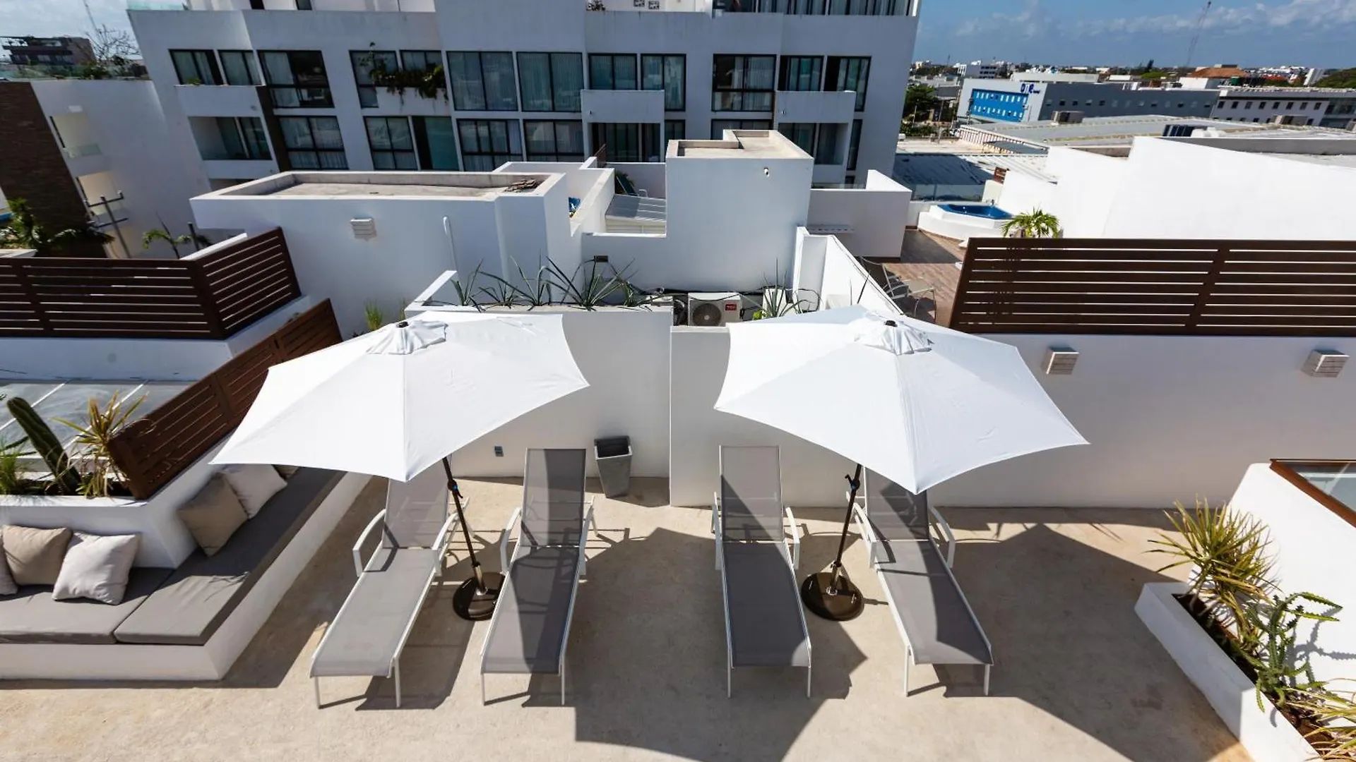 Best Apartments And Penthouses With Jacuzzi Pool In Pdc! Playa del Carmen