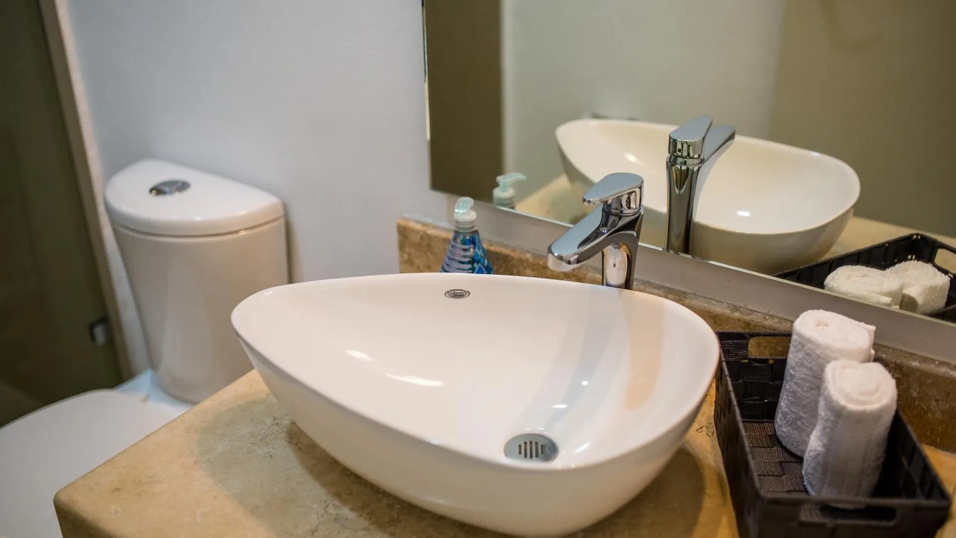 Best Apartments And Penthouses With Jacuzzi Pool In Pdc! Playa del Carmen Mexico